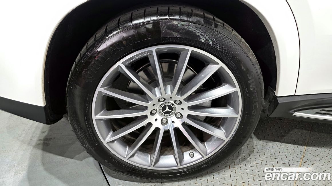 Mercedes-Benz GLE-Class 2023