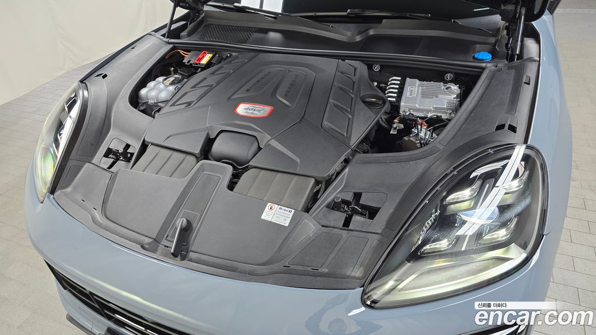 Porsche Cayenne 2020