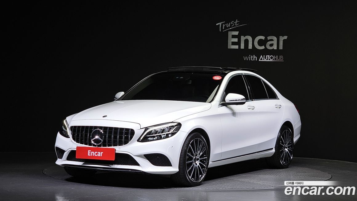 Mercedes-Benz C-Class 2020