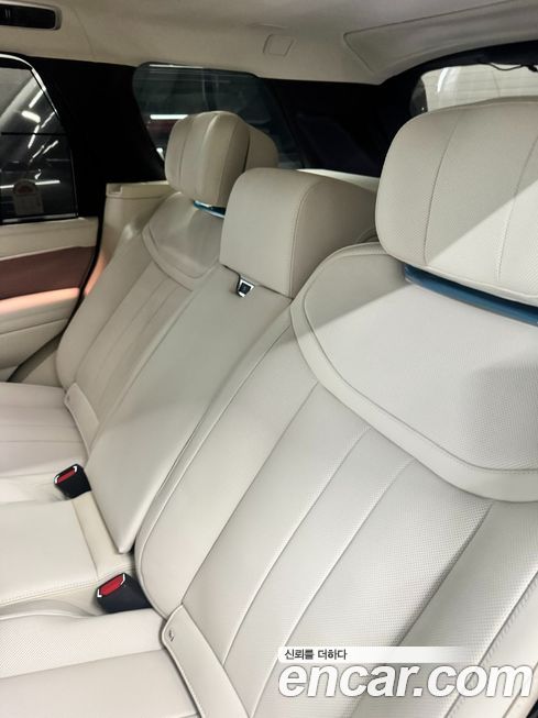 Land Rover Range Rover 2025