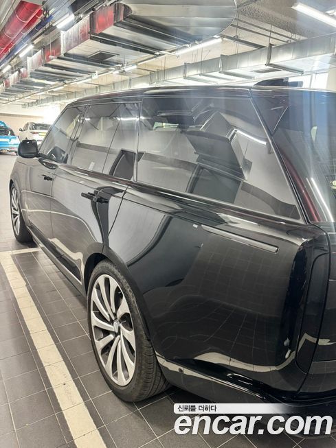 Land Rover Range Rover 2025