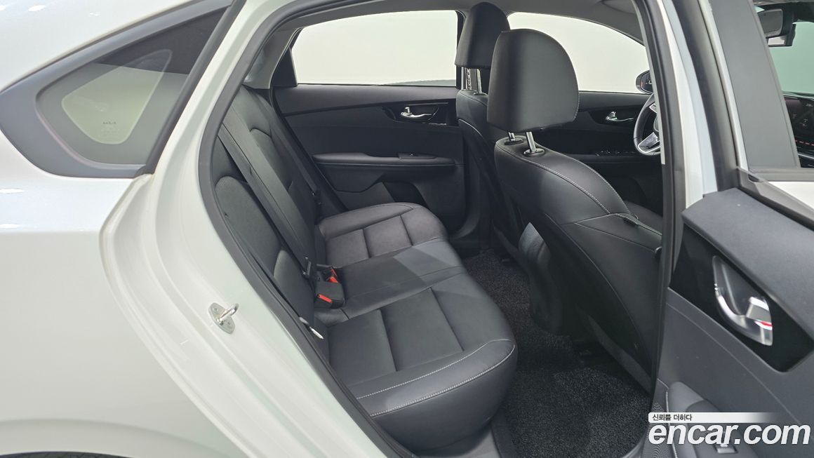 Kia K3 2023