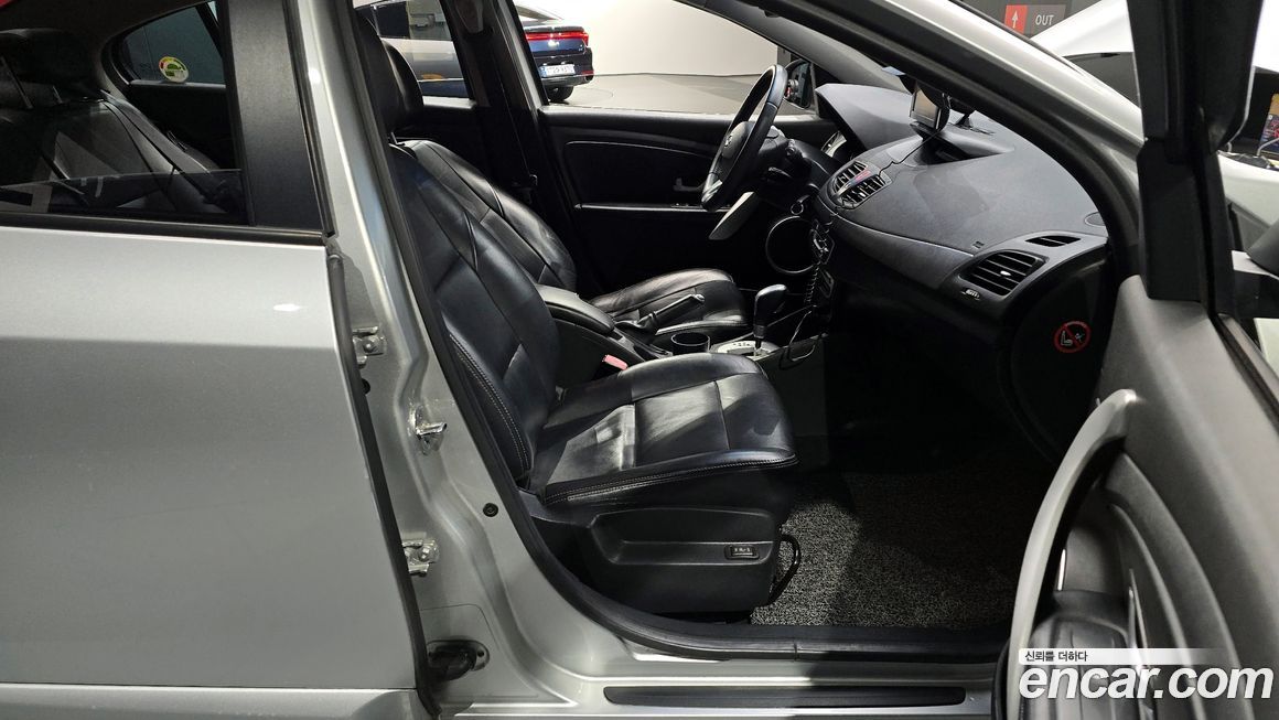 Renault-KoreaSamsung SM3 2010