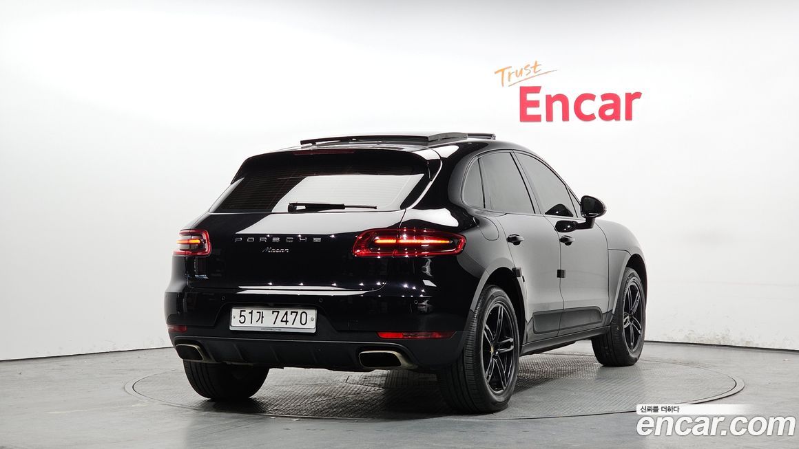 Porsche Macan 2015