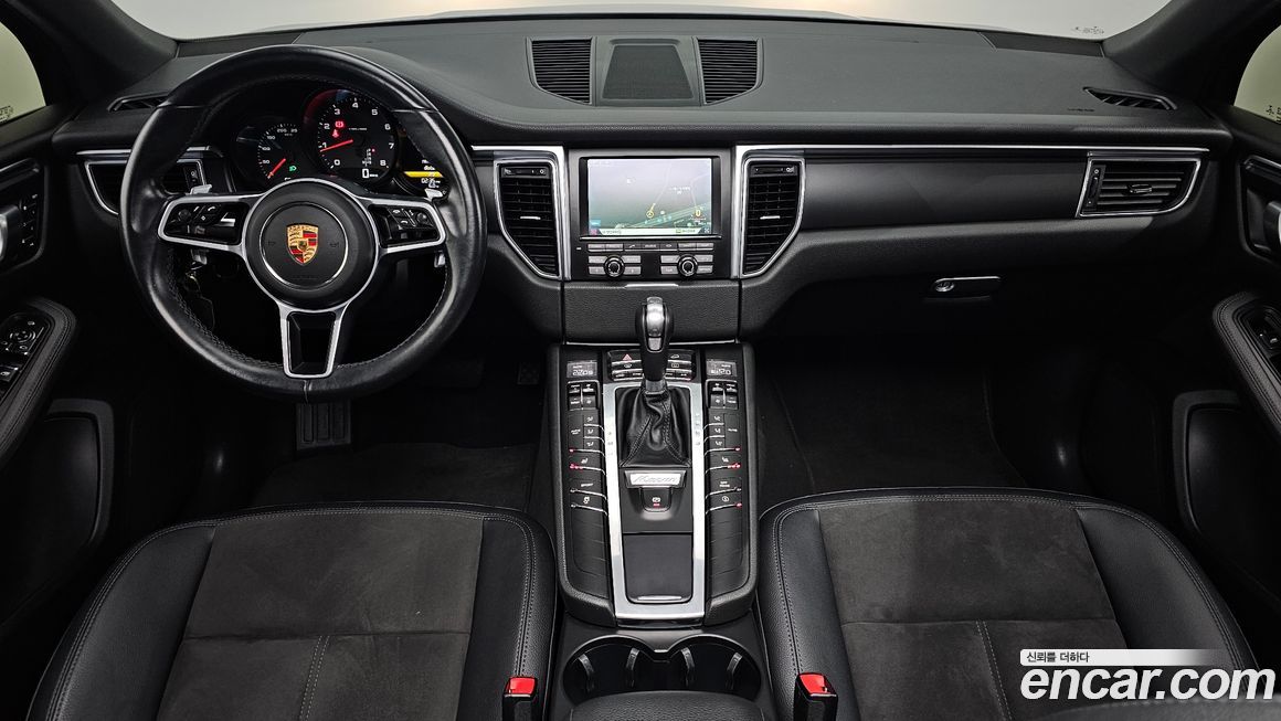 Porsche Macan 2015