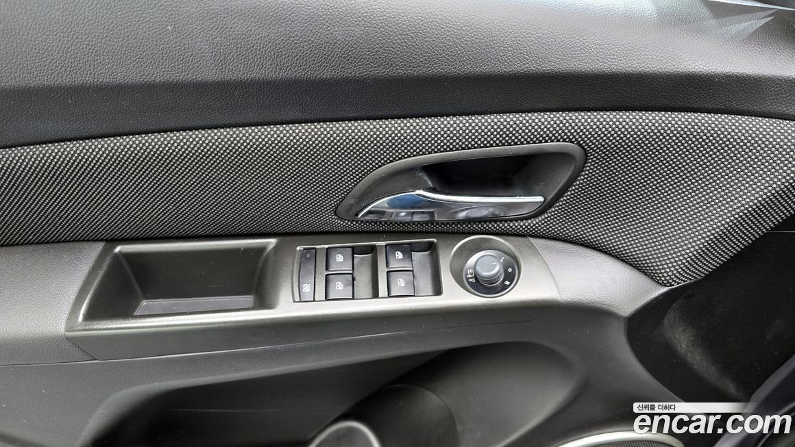 ChevroletGMDaewoo Cruze 2011