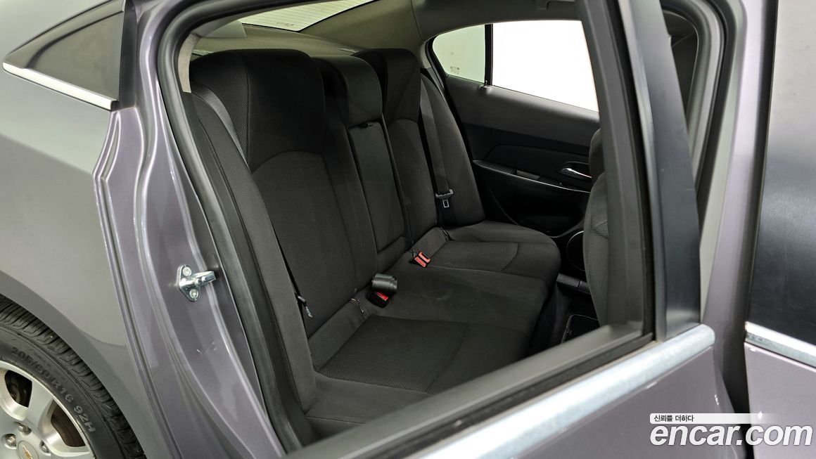 ChevroletGMDaewoo Cruze 2011