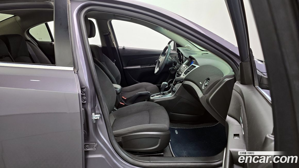 ChevroletGMDaewoo Cruze 2011