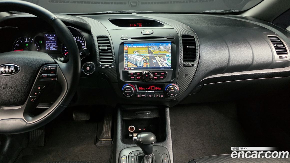 Kia K3 2013