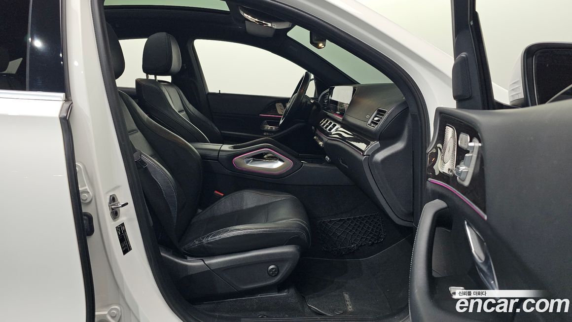 Mercedes-Benz GLE-Class 2021