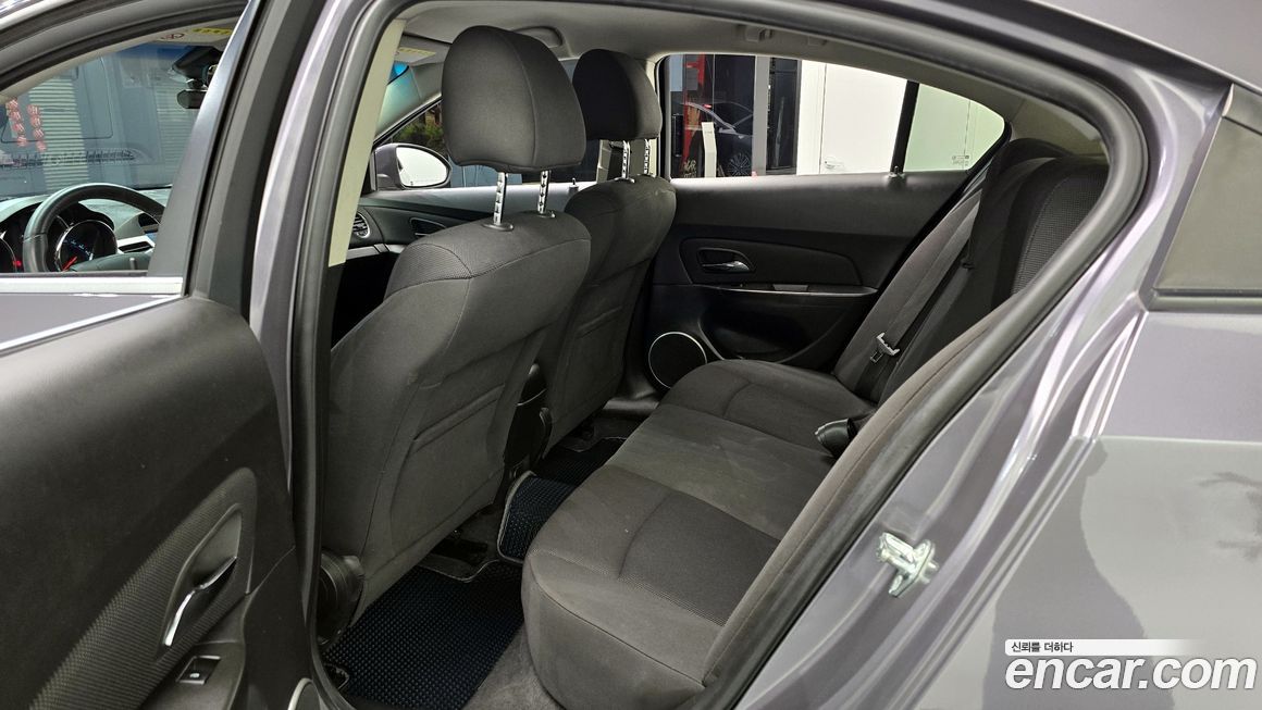 ChevroletGMDaewoo Cruze 2011