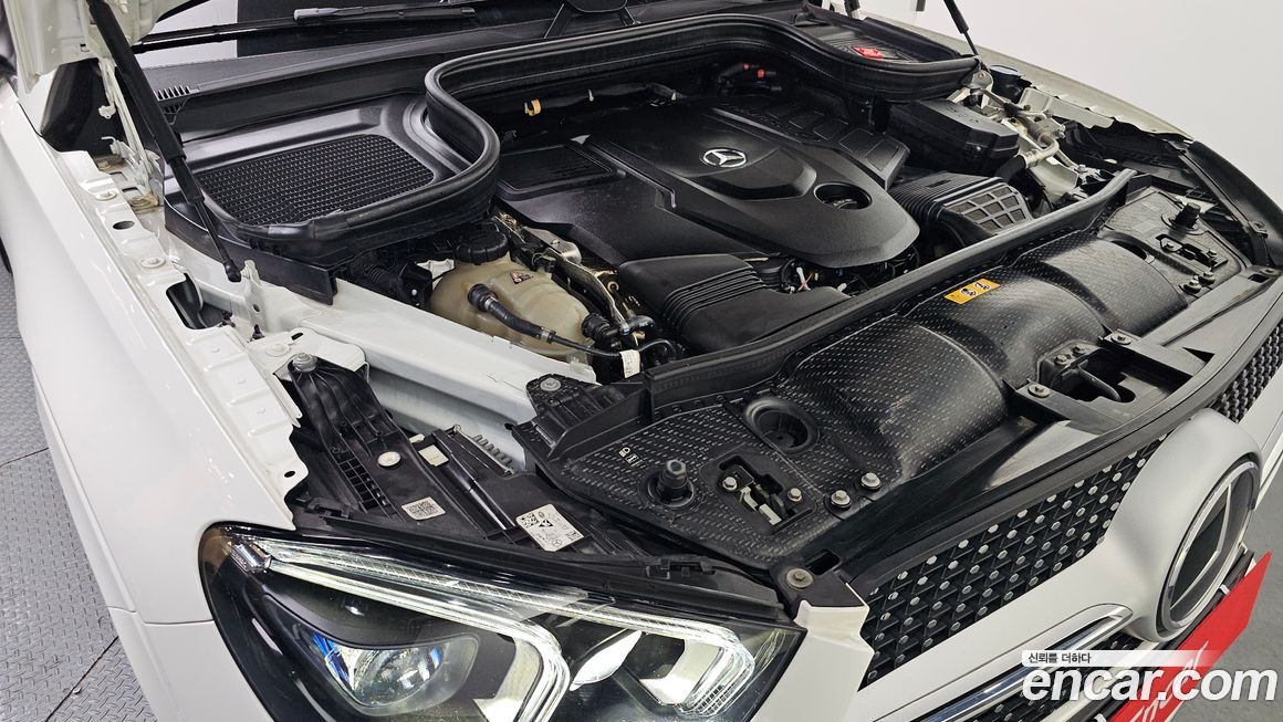 Mercedes-Benz GLE-Class 2021