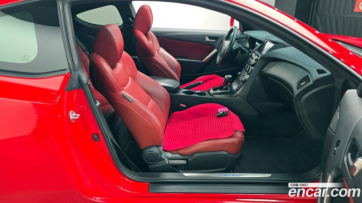 Hyundai Genesis 2016