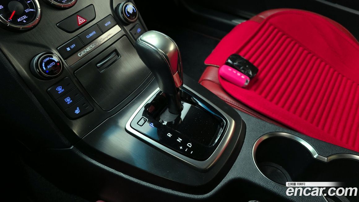 Hyundai Genesis 2016