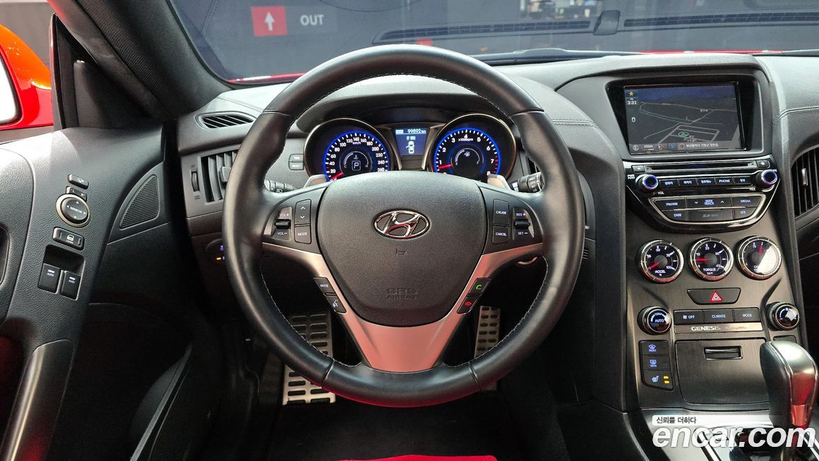 Hyundai Genesis 2016