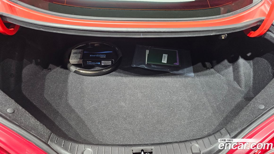 Hyundai Genesis 2016