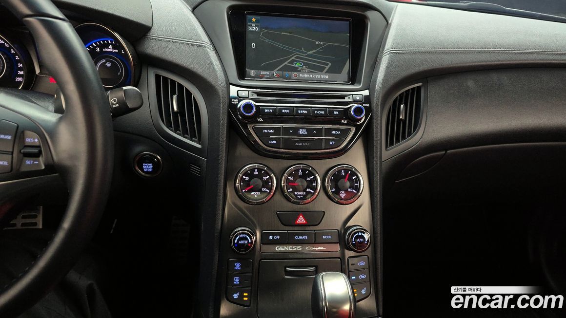 Hyundai Genesis 2016