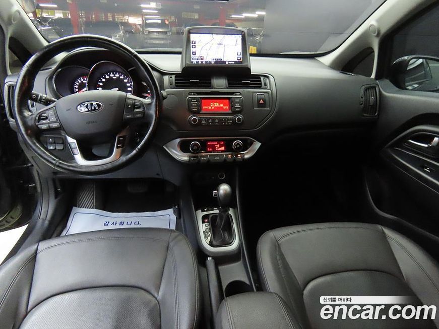 Kia pride 2014