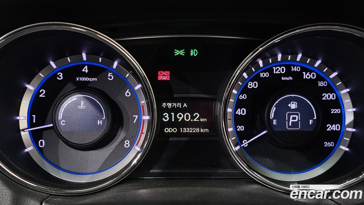 Hyundai Sonata 2011