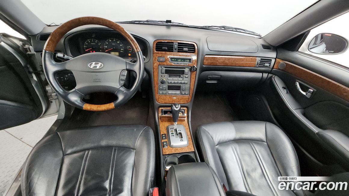Hyundai Grandeur 2005