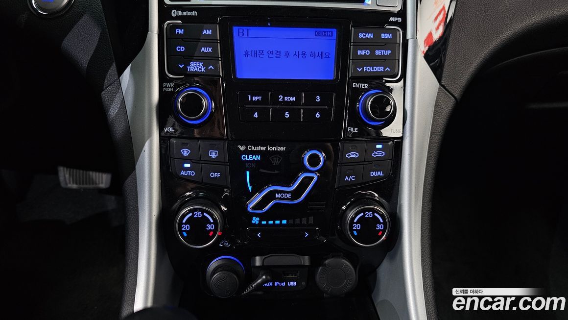 Hyundai Sonata 2011