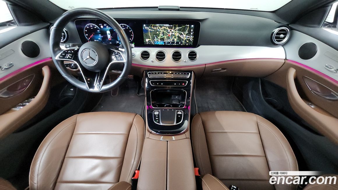 Mercedes-Benz E-Class 2021