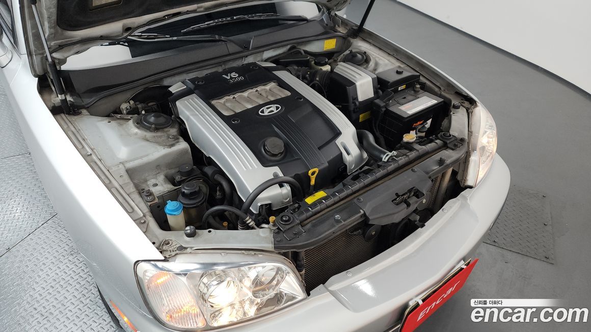 Hyundai Grandeur 2005