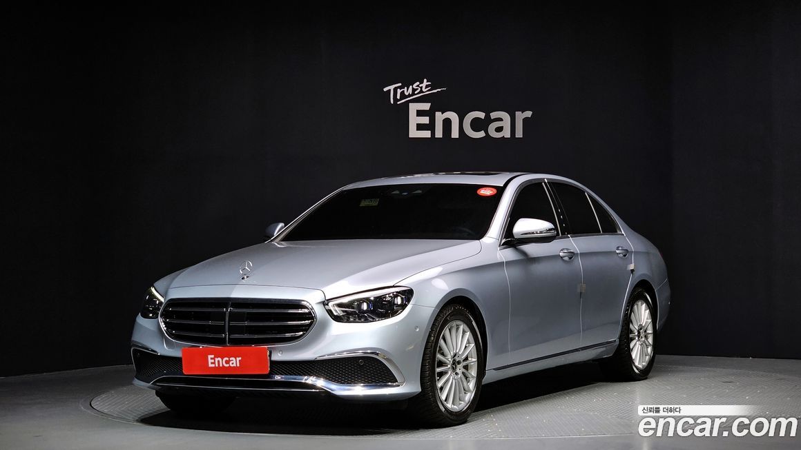 Mercedes-Benz E-Class 2021