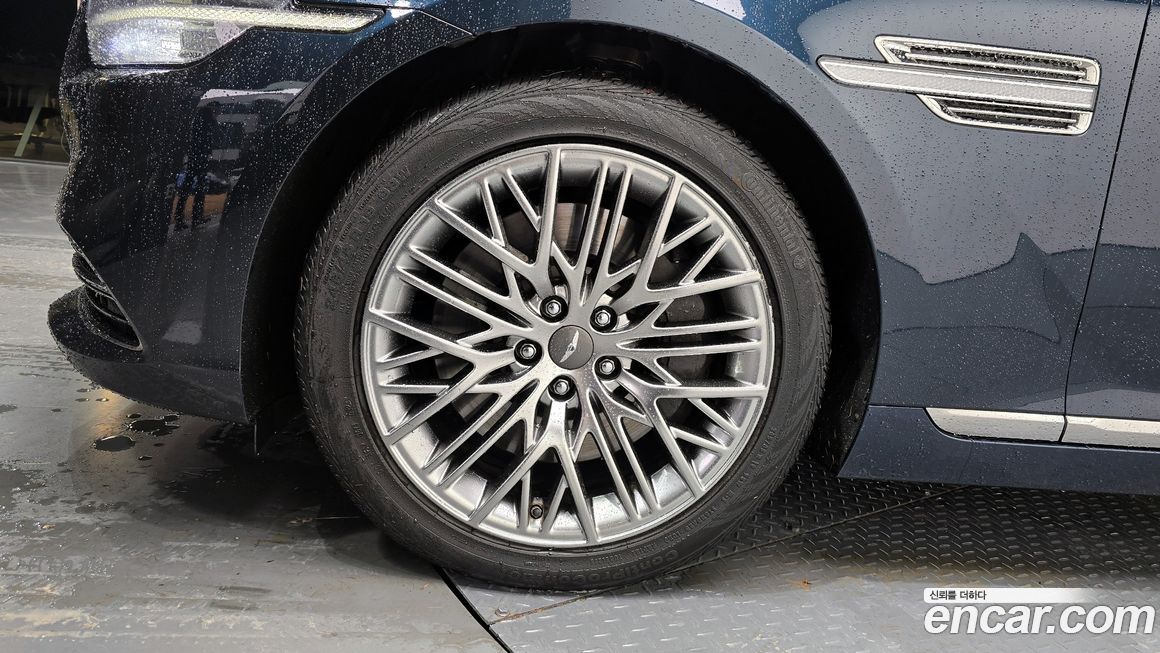 Genesis G90 2021