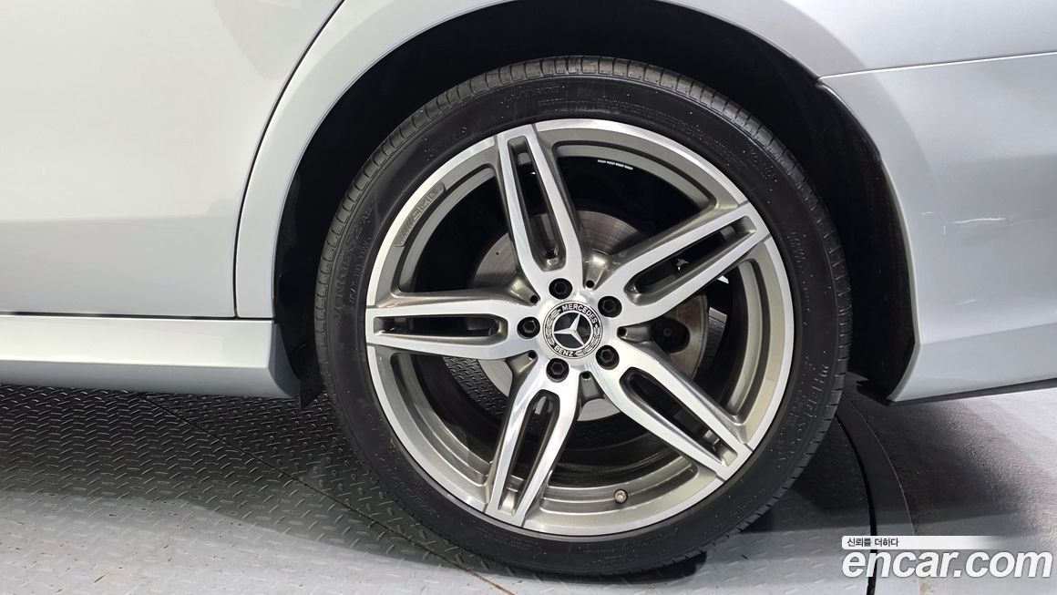 Mercedes-Benz E-Class 2020