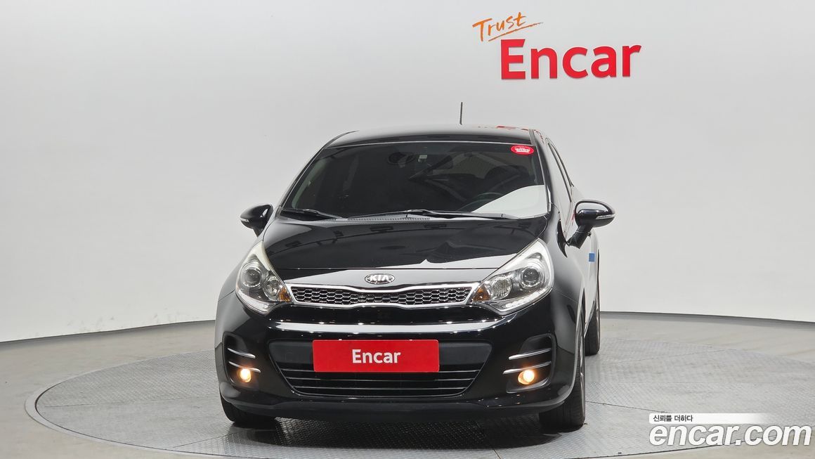 Kia pride 2015