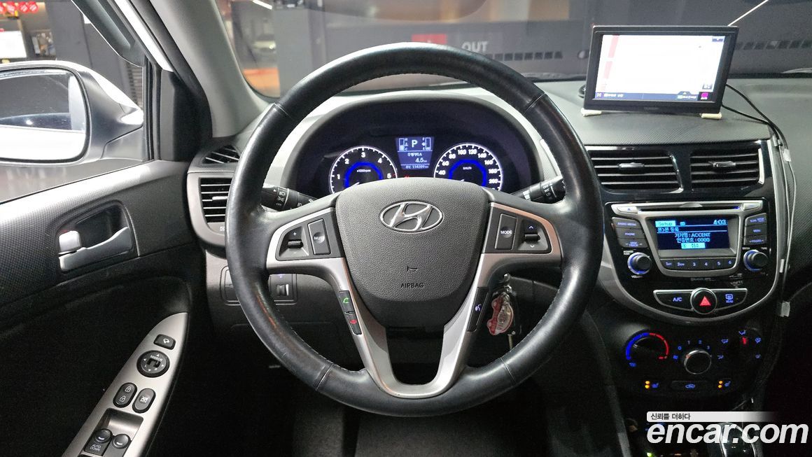 Hyundai Accent 2016