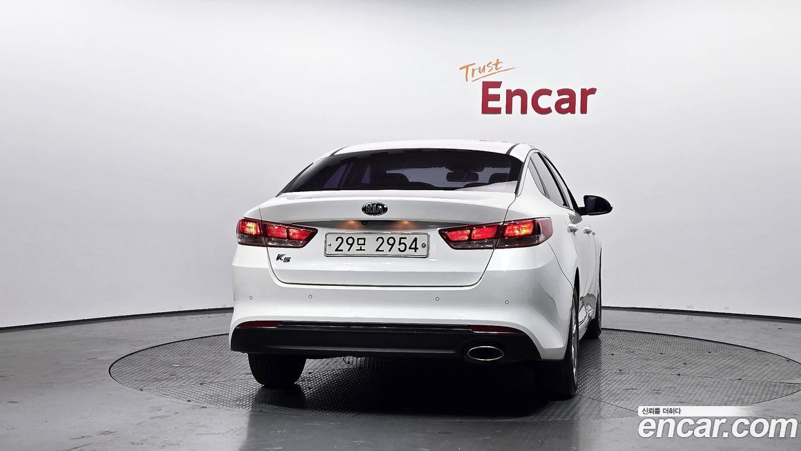 Kia K5 2016