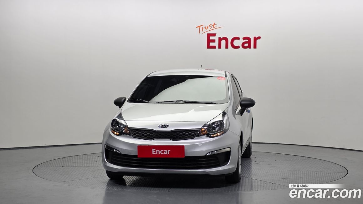 Kia pride 2015