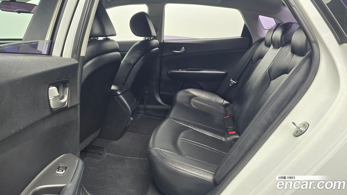 Kia K5 2016