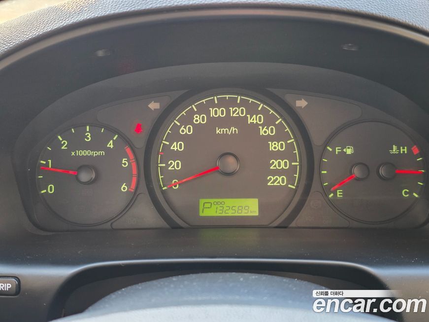 Hyundai Starex 2011