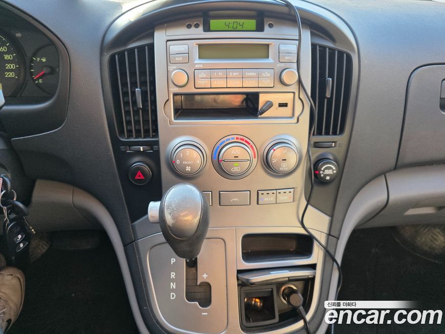 Hyundai Starex 2011