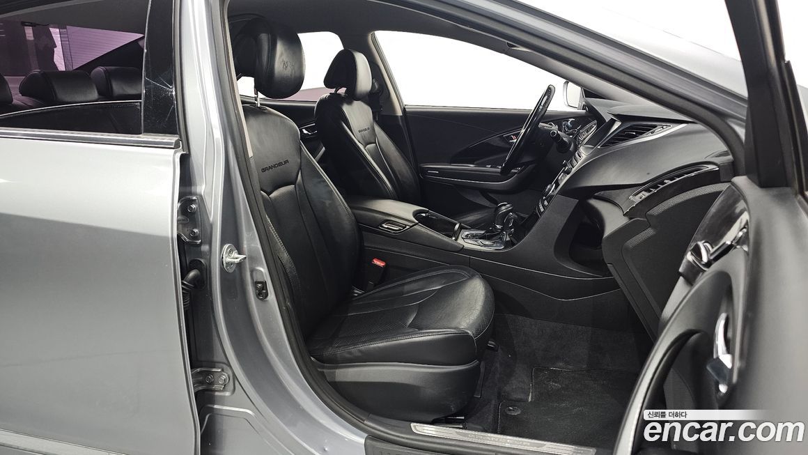 Hyundai Grandeur 2015