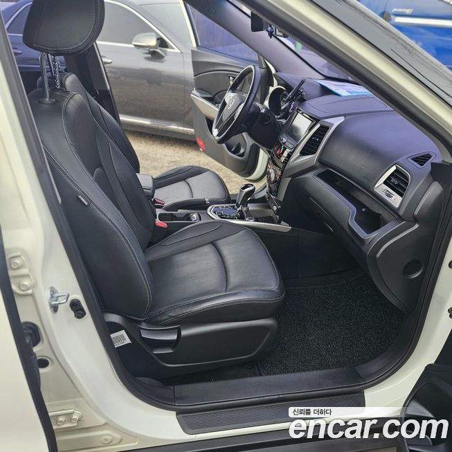 KG_Mobility_Ssangyong TIBOLI 2015