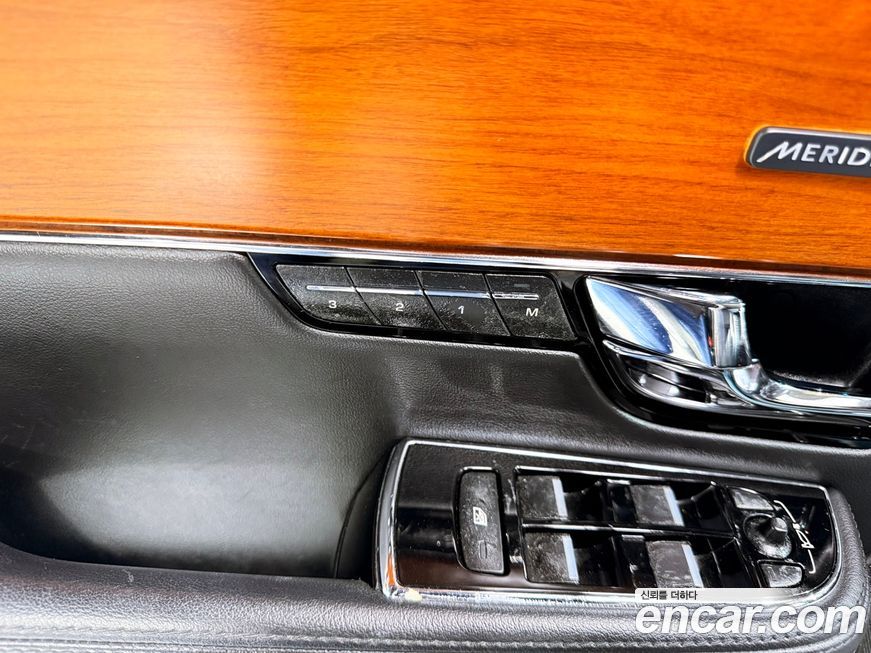 Jaguar XJ 2013