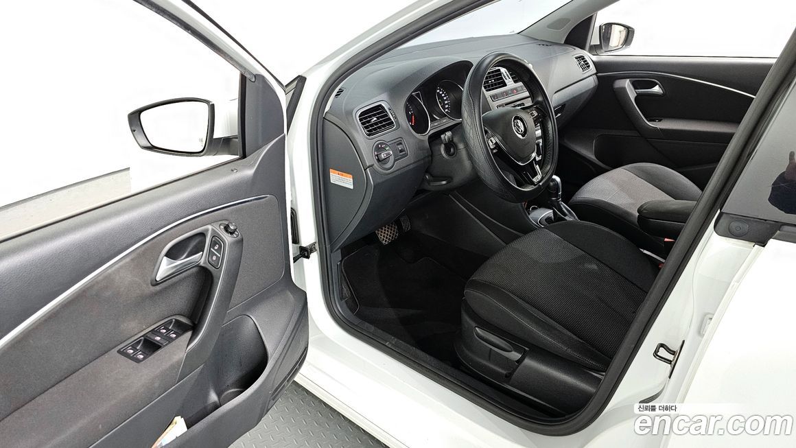 Volkswagen Polo 2016