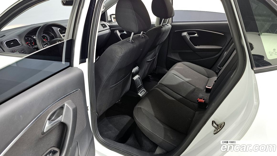 Volkswagen Polo 2016