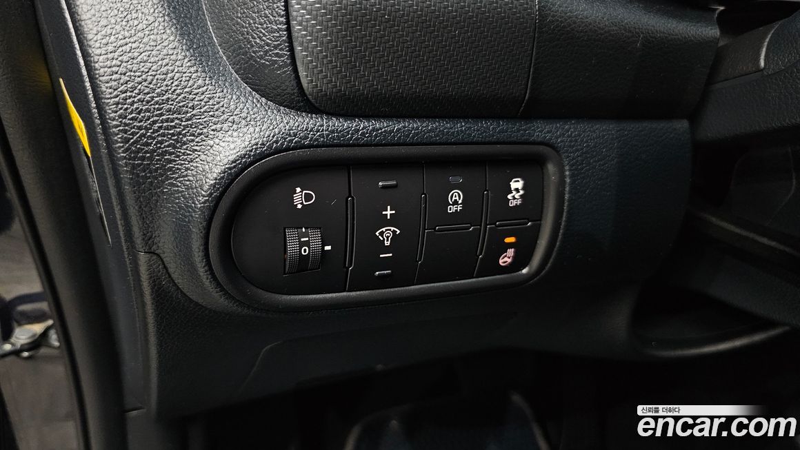 Kia K3 2016