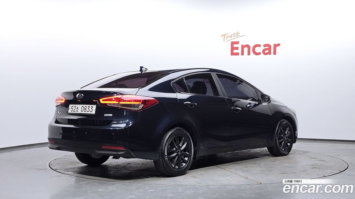 Kia K3 2016