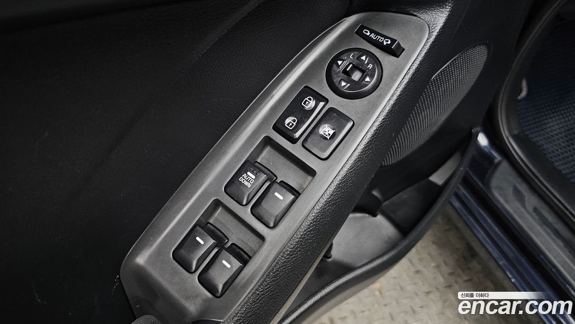 Kia K3 2016