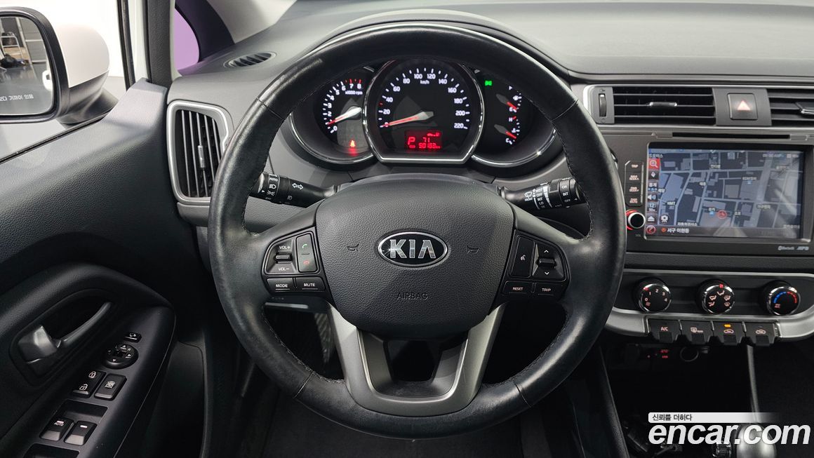 Kia pride 2017