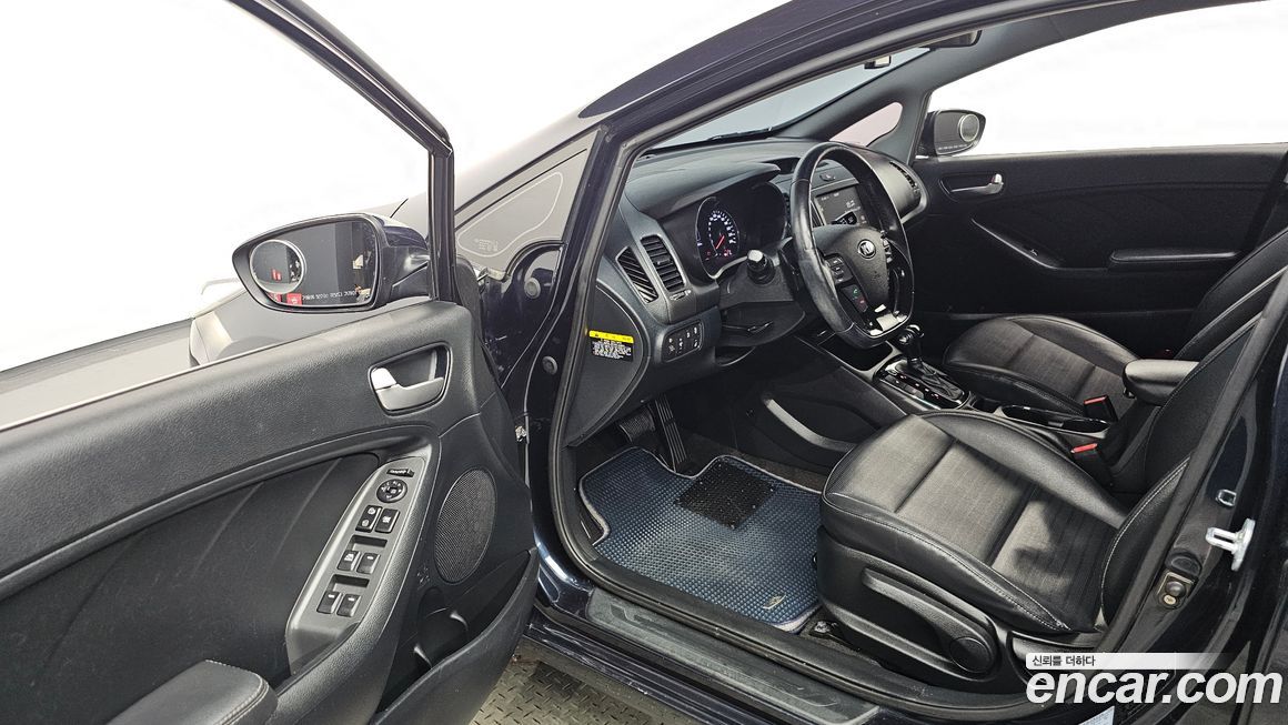 Kia K3 2016