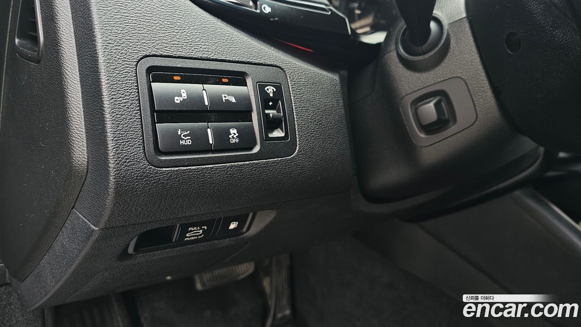 Kia K9 2013