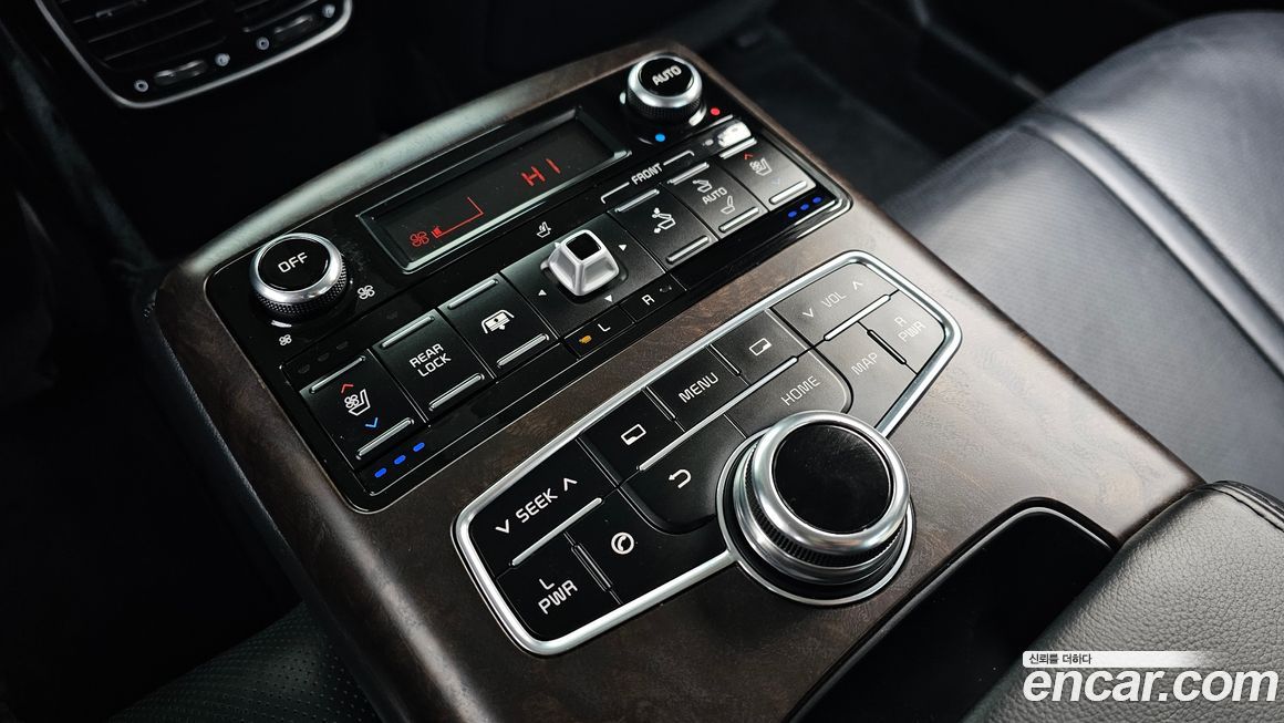 Kia K9 2013