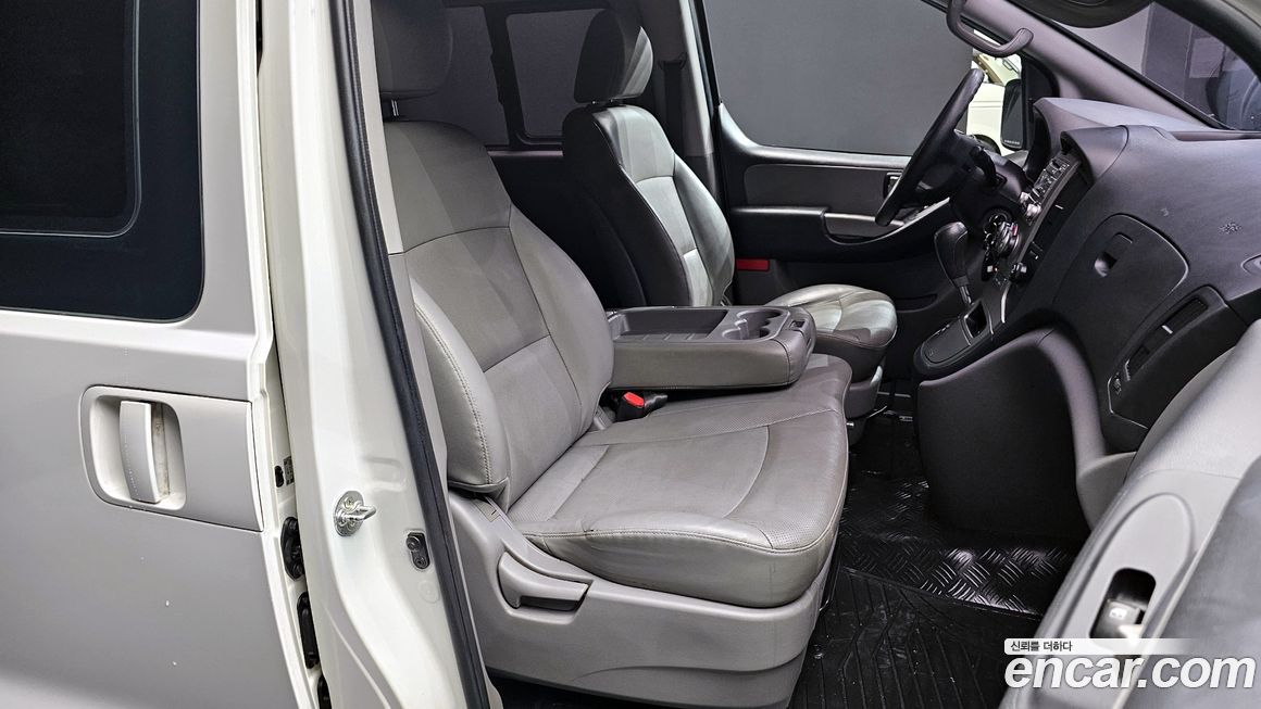 Hyundai Starex 2015